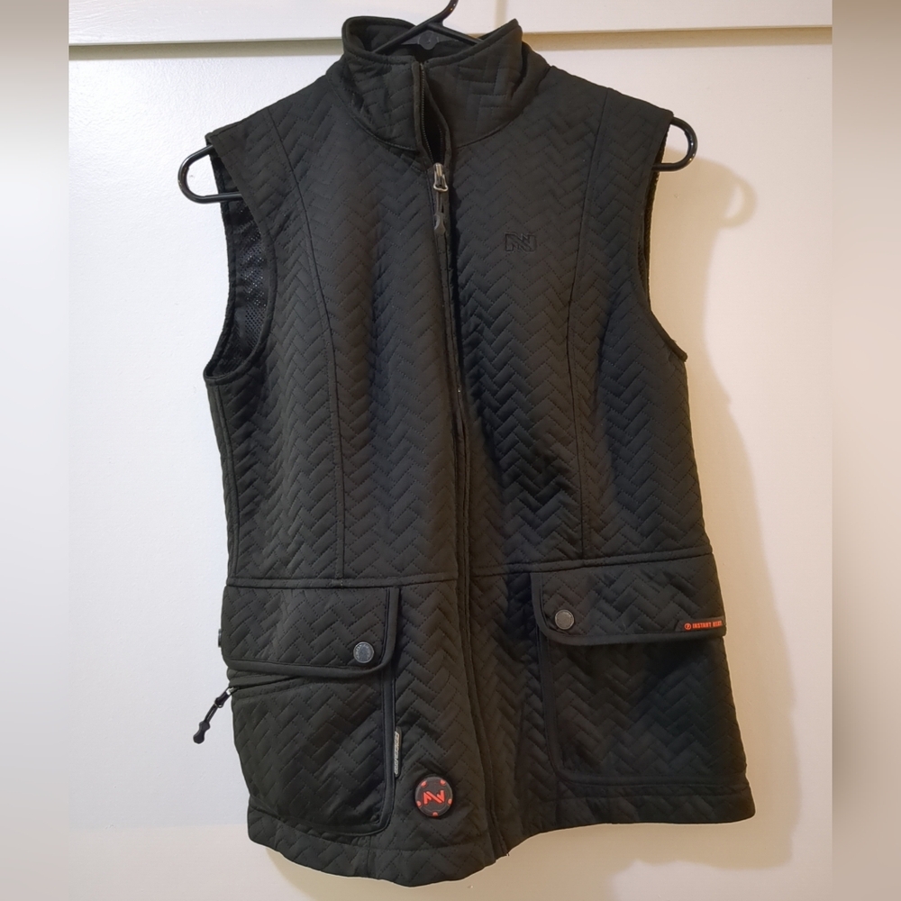 Mobile Warming By FieldSheer 7.4 V Women's Black Small Vest. (READ)